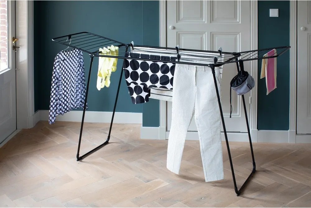 Uscător de rufe negru mat 22 m HangOn Too – Brabantia