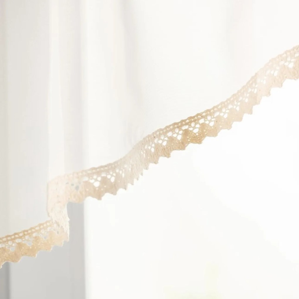 Margine curbata alb Lily