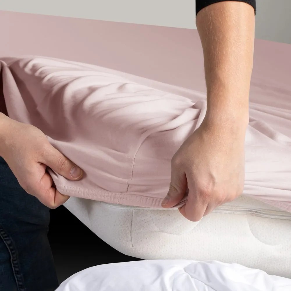 Cearceaf roz deschis din jerseu cu elastic 140x200 cm Amber – Restilo