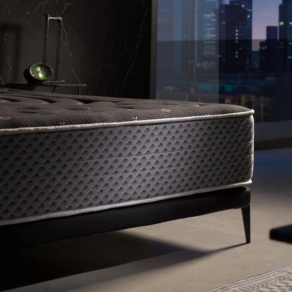 Saltea mediu-fermă/extra dură din spumă reversibilă 200x200 cm Premium Black Multizone – Moonia