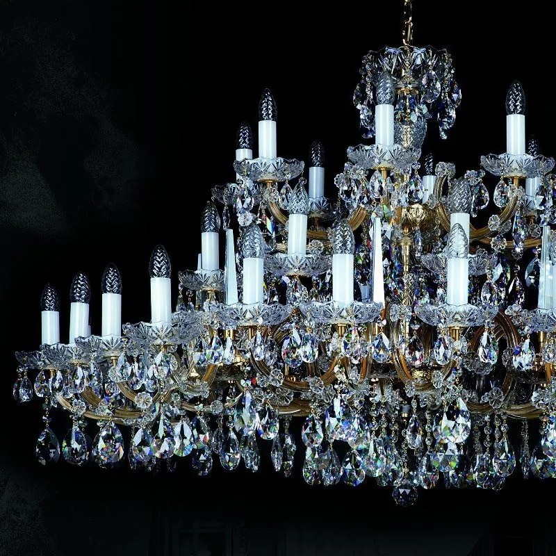 Candelabru Cristal Bohemia Exclusive 40 brate, diam.152cm MARIA TEREZIA 32 CE