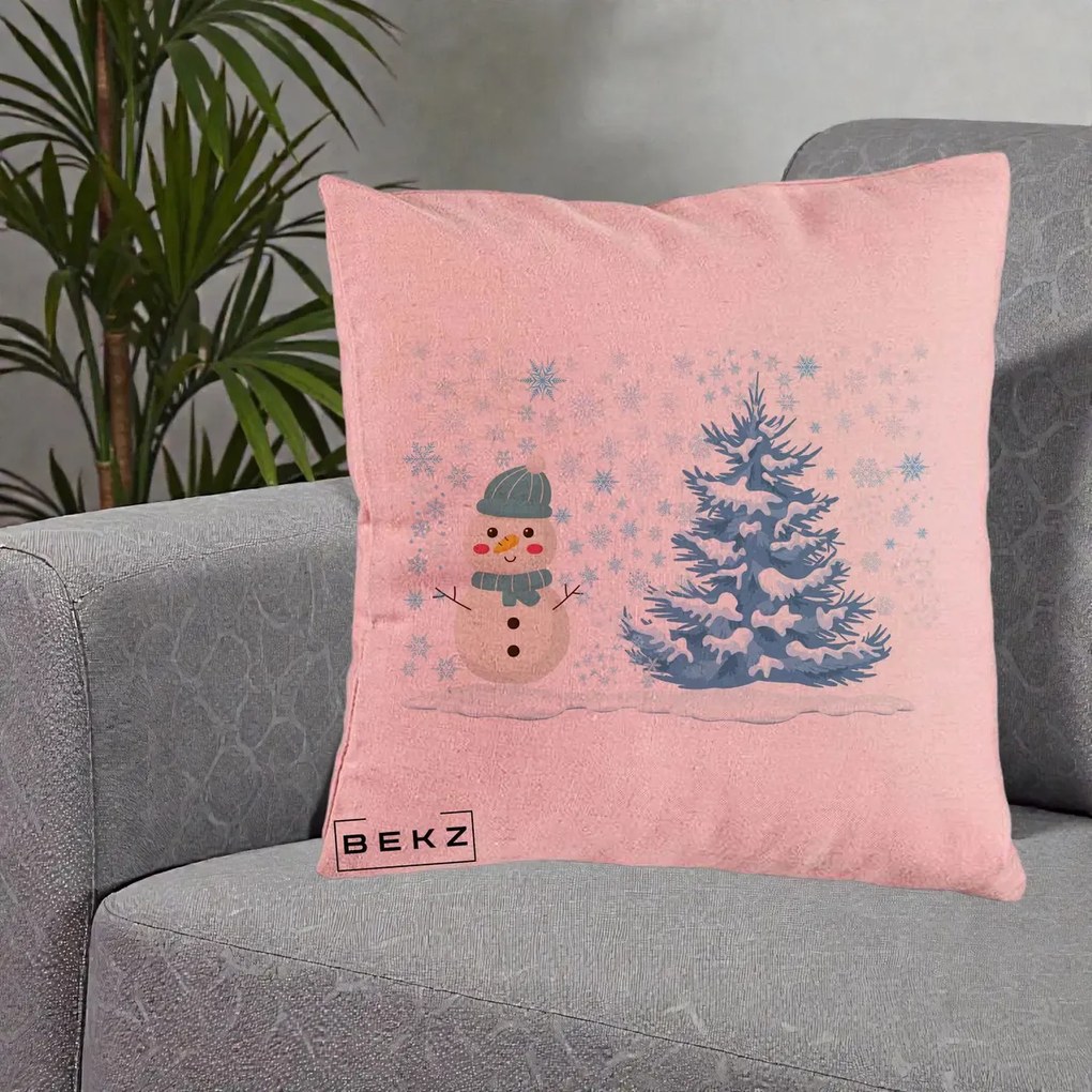 Perna Decorativa Om de Zapada si Brad Craciun, 40x40 cm, Roz, Husa Detasabila, Perna Inclusa, BEKZ®