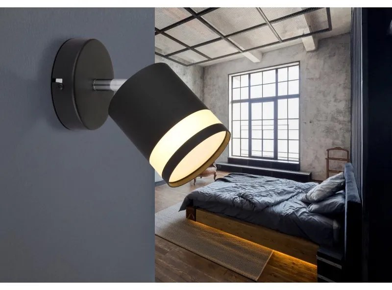 Aplica cu Spot directionabil metal negru LUCERO