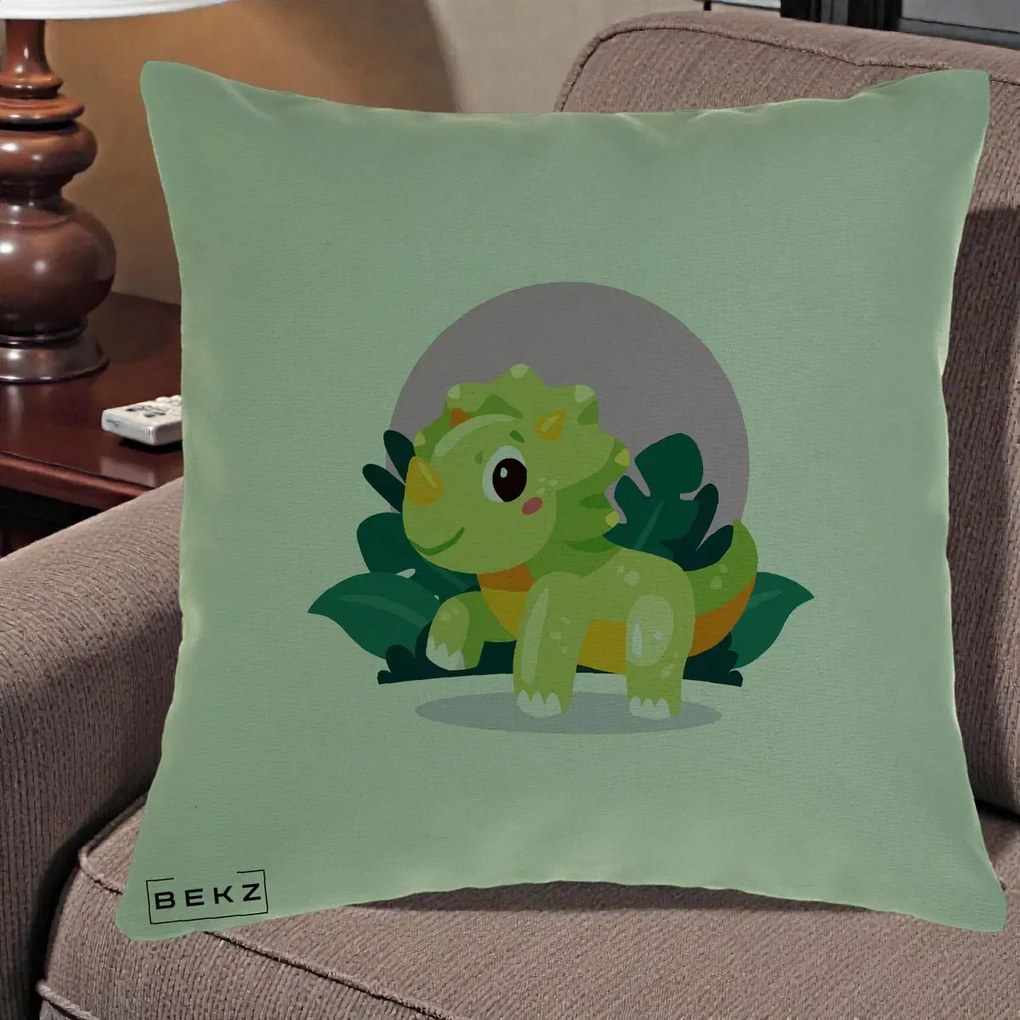 Perna Decorativa Triceratops Kawaii Verde, 40x40 cm, Verde, Husa Detasabila, Perna Inclusa, BEKZ®