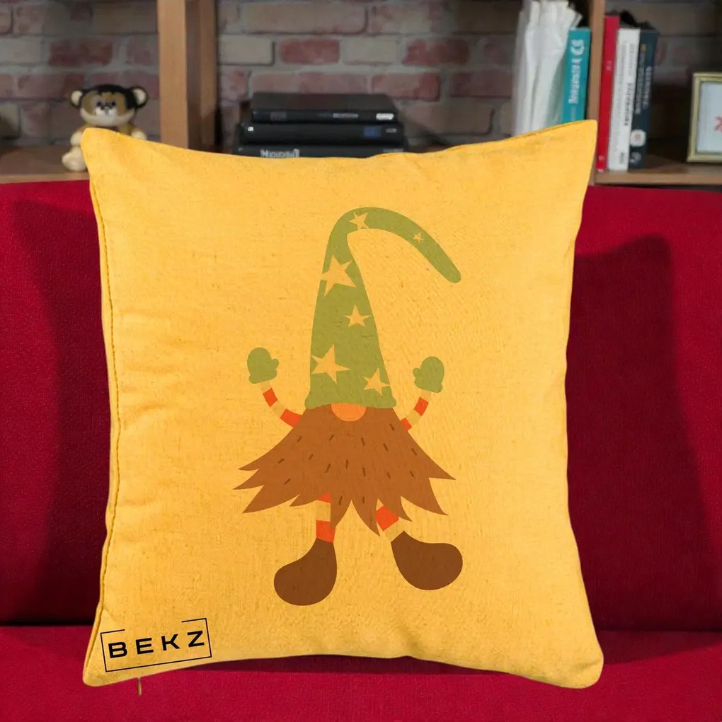 Perna Decorativa Pitic Gnom Nordic cu Cadou Menta, 40x40 cm, Galben, Husa Detasabila, Perna Inclusa, BEKZ®