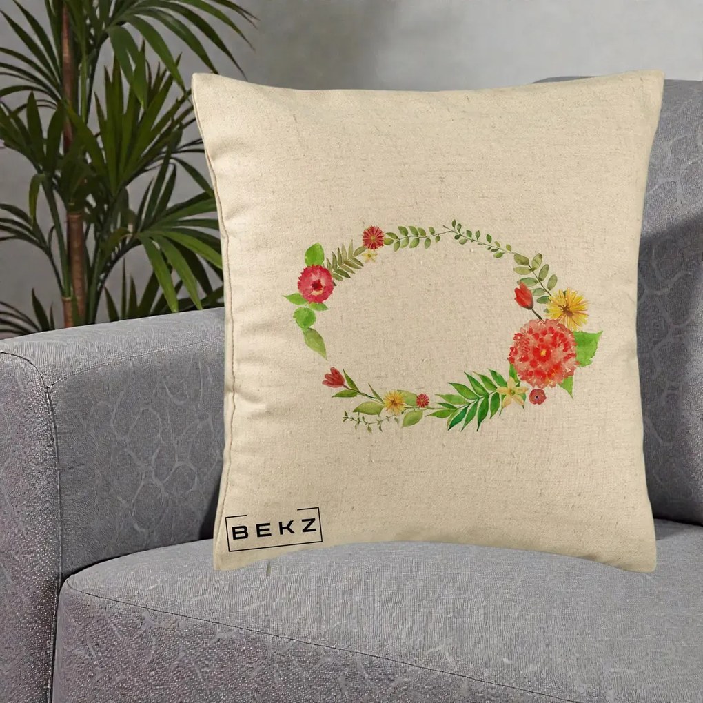 Perna Decorativa Coroana Florala Acuarela, 40x40 cm, Bej, Husa Detasabila, Perna Inclusa, BEKZ®