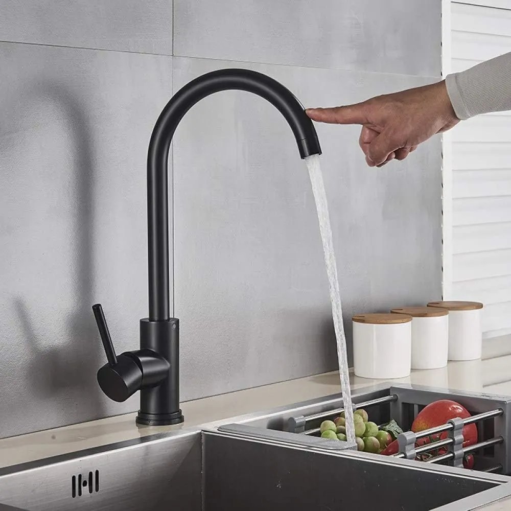 Baterie de Bucătărie Negru, Model HS001 – Design Modern și Durabil pentru Bucătăria Ta