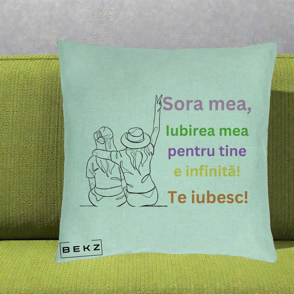 Cadou pentru Sora - Perna Personalizata Sora Mea Te Iubesc Doua Fete cu Palarie si Umbrela, 40x40 cm, Verde Menta, Husa Detasabila, Perna Inclusa, BEKZ®