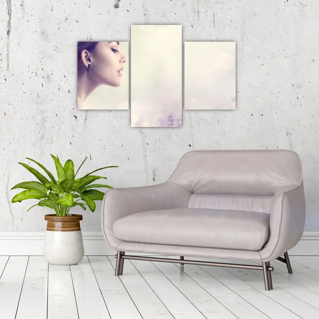 Tablou - Femeia cu lavandă (90x60 cm)