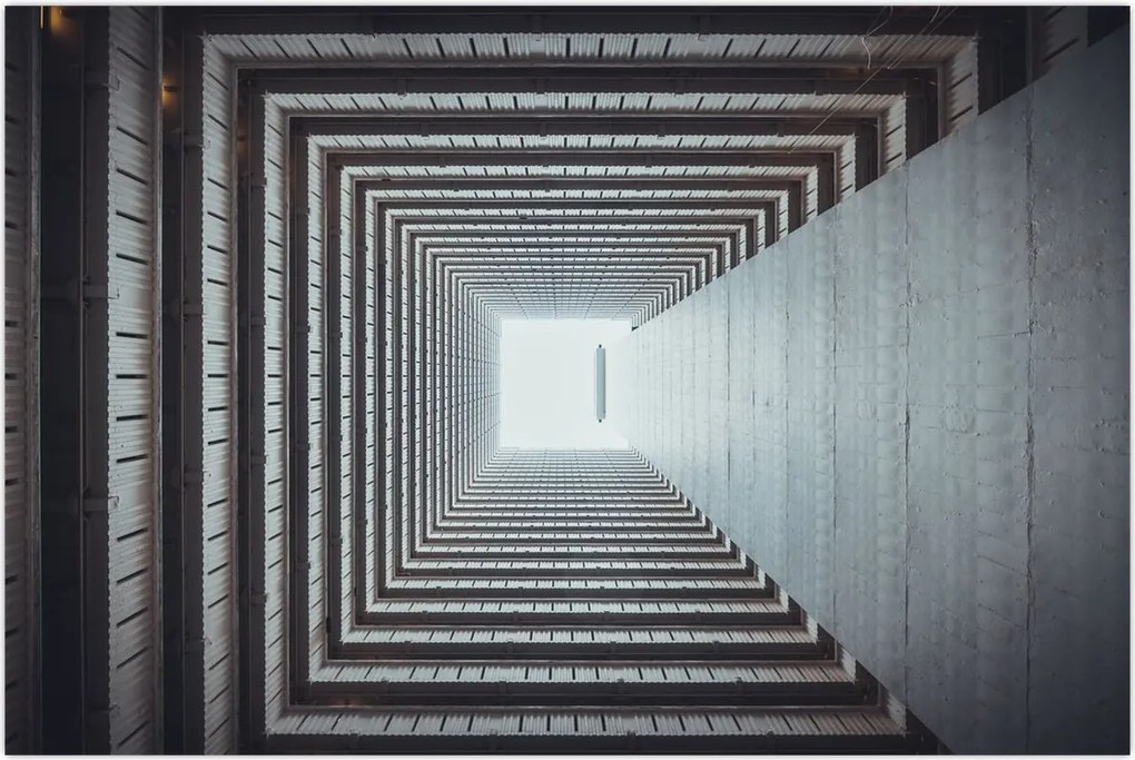 Tablou - Vedere din interiorul clădirii (90x60 cm)