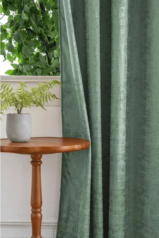 Draperie opaca LOOM VELVET 140x250 cm, verde Agatat: Inele metalice