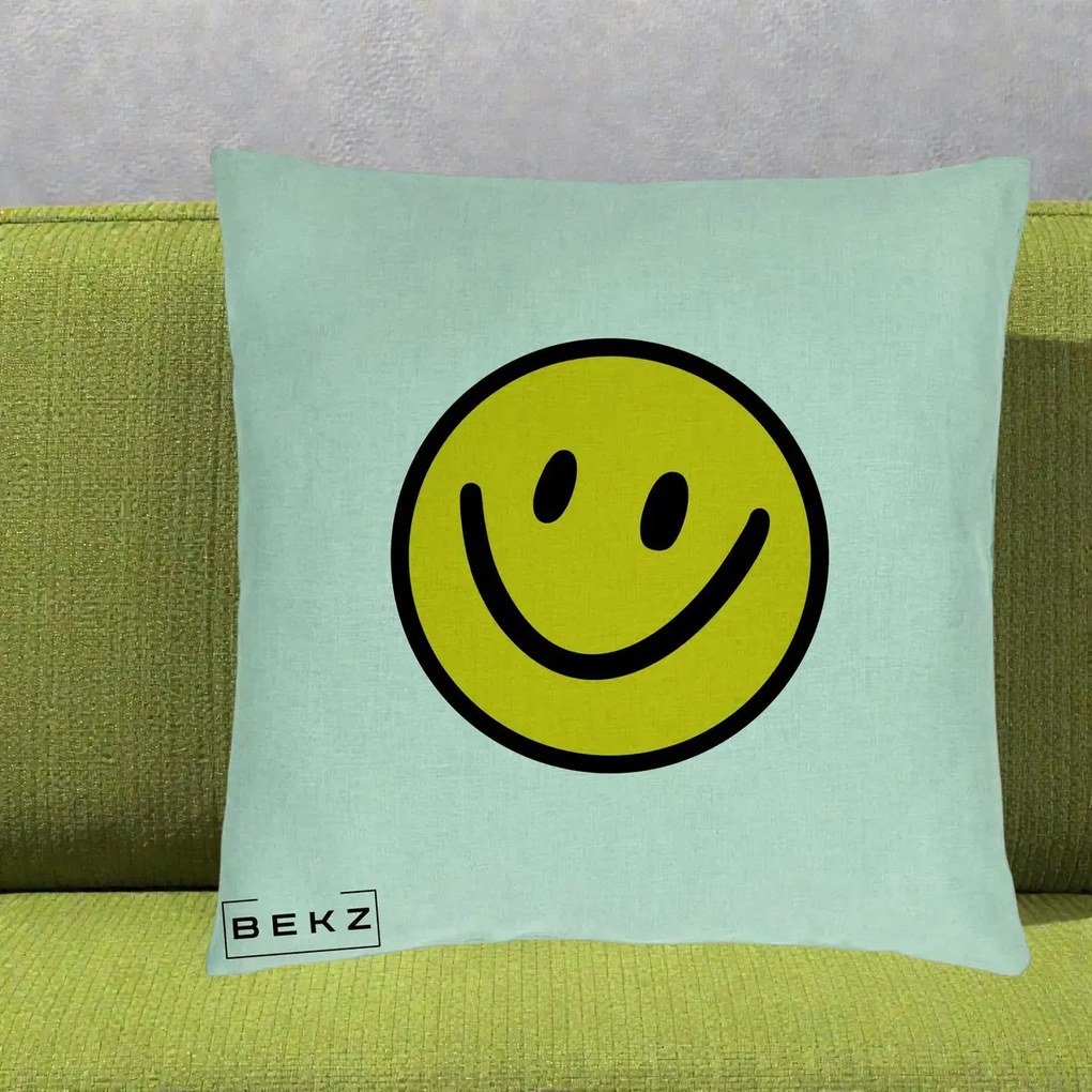 Perna Decorativa Smiley Face Galben Clasic, 40x40 cm, Verde Menta, Husa Detasabila, Perna Inclusa, BEKZ®