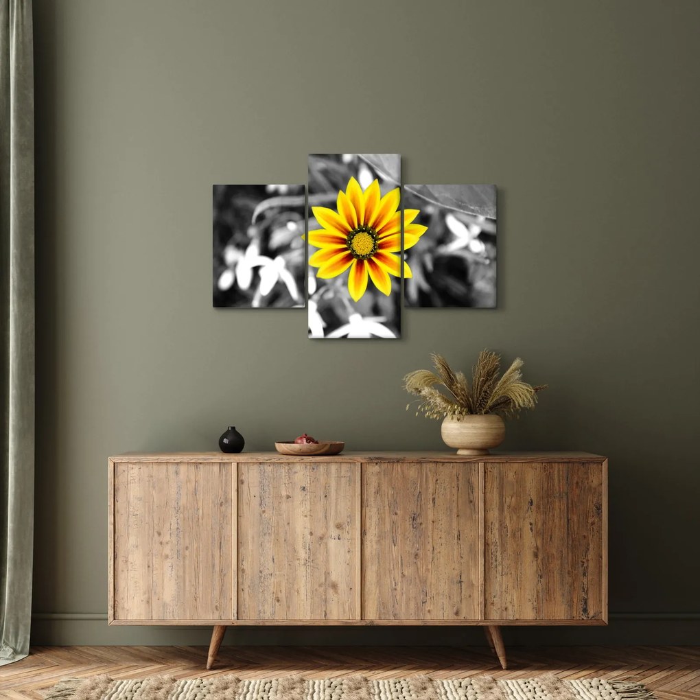 Tablou cu floare galbenă (90x60 cm)