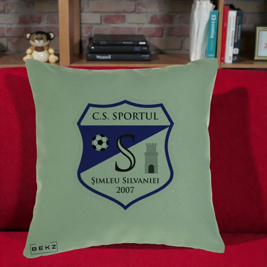 Perna Personalizata CS Sportul Simleu Silvaniei 2007, 40x40 cm, Verde, Husa Detasabila, Perna Inclusa, BEKZ®
