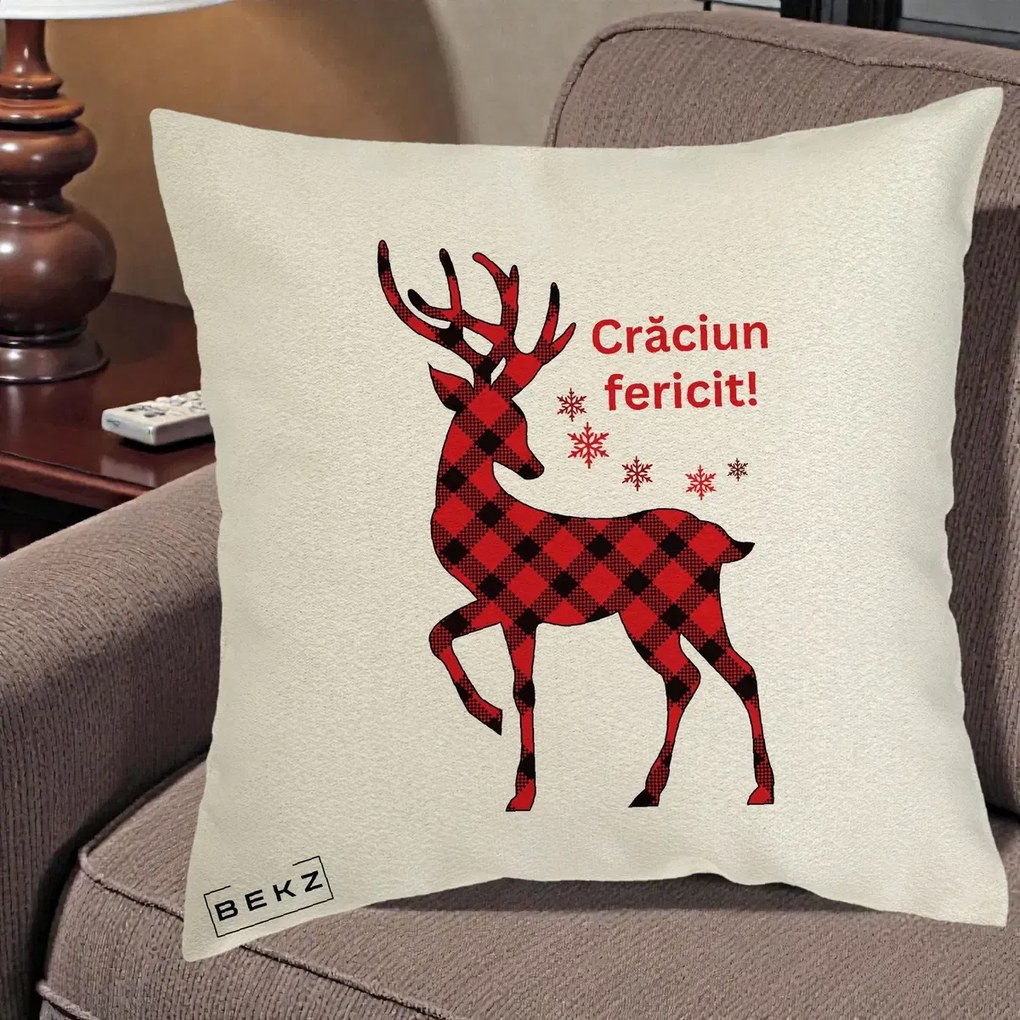 Perna Decorativa Ren Tartan Craciun Fericit, 40x40 cm, Ecru, Husa Detasabila, Perna Inclusa, BEKZ®