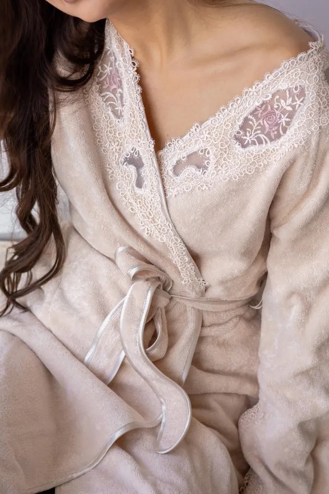 Halat elegant DESTAN de damă în cutie cadou M Violet / Liliac