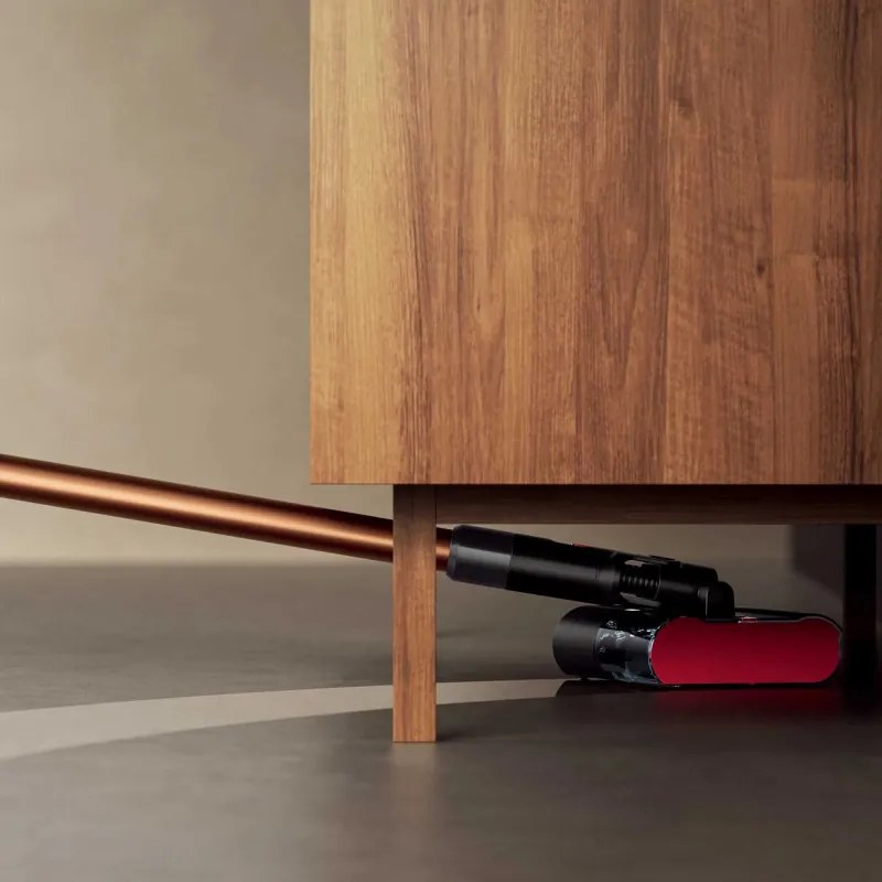 Aparat vertical pentru curatare umeda Dyson PencilWash WR04 637239-01, 300/340 ml, 30 min, 100 m², 2 moduri, Autopropulsie, Inclinare de 170°, LED, Negru/Auriu