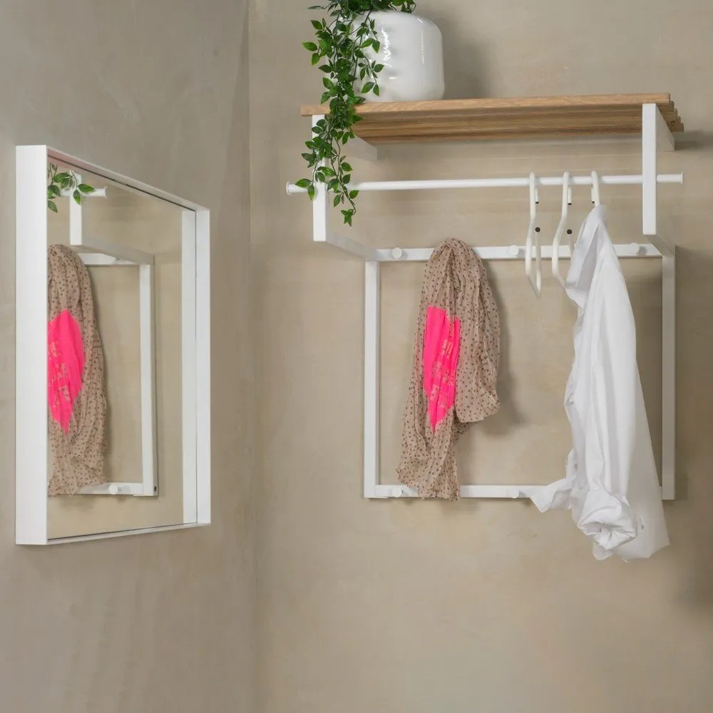 Cuier de perete alb-natural cu raft din metal Rizzoli – Spinder Design