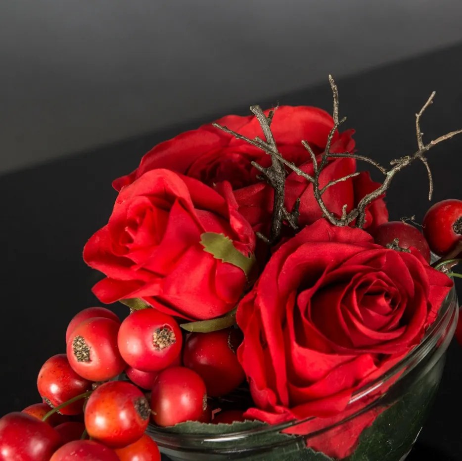 Aranjament floral mic decor festiv design LUX ETERNITY RED FRUIT BOUQUET 1142314.30