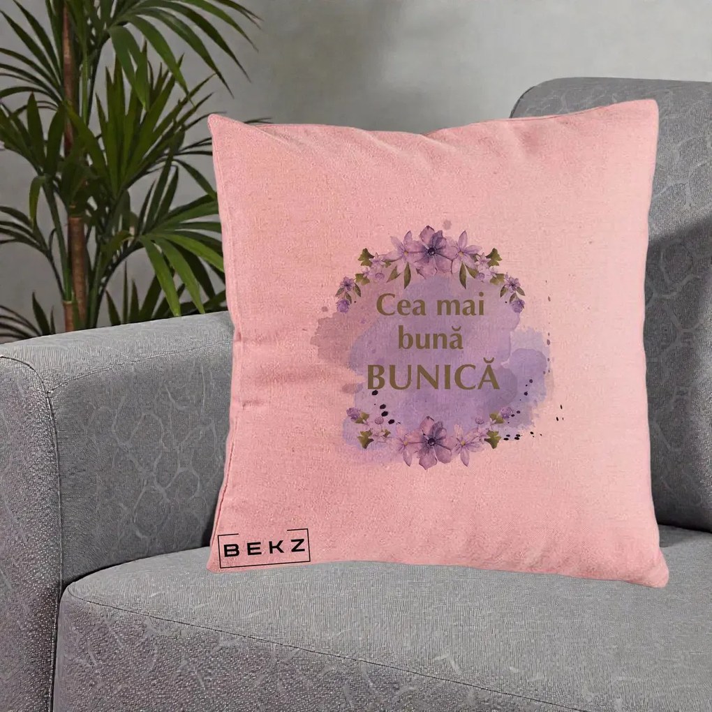 Cadou pentru Bunica - Perna Personalizata Cea Mai Buna Bunica Flori Mov Acuarela Auriu, 40x40 cm, Roz, Husa Detasabila, Perna Inclusa, BEKZ®
