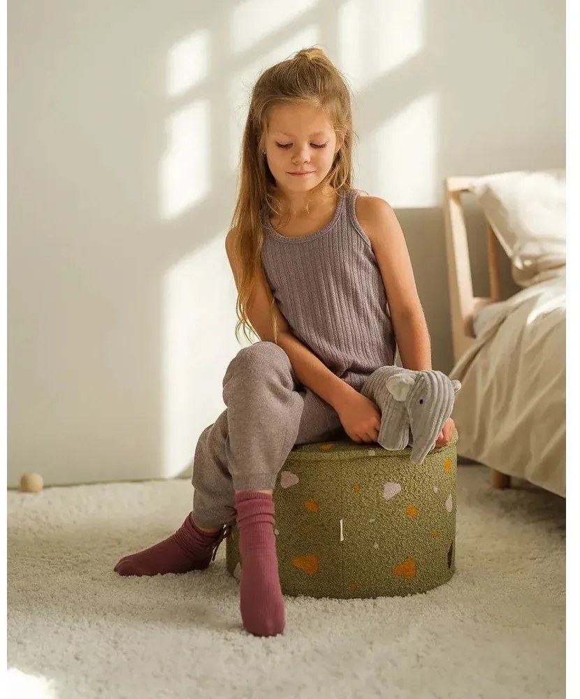 Puf de copii verde cu tapițerie din țesătură bouclé/cu tapițerie din chenille Terrazzo – Wigiwama