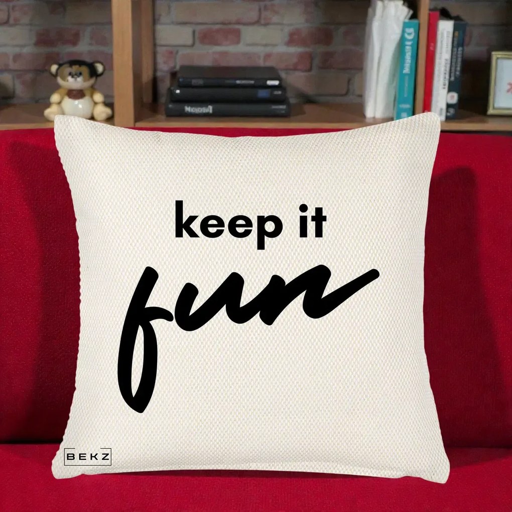 Perna Decorativa Keep It Fun, 40x40 cm, Crem Reliefat, Husa Detasabila, Perna Inclusa, BEKZ®