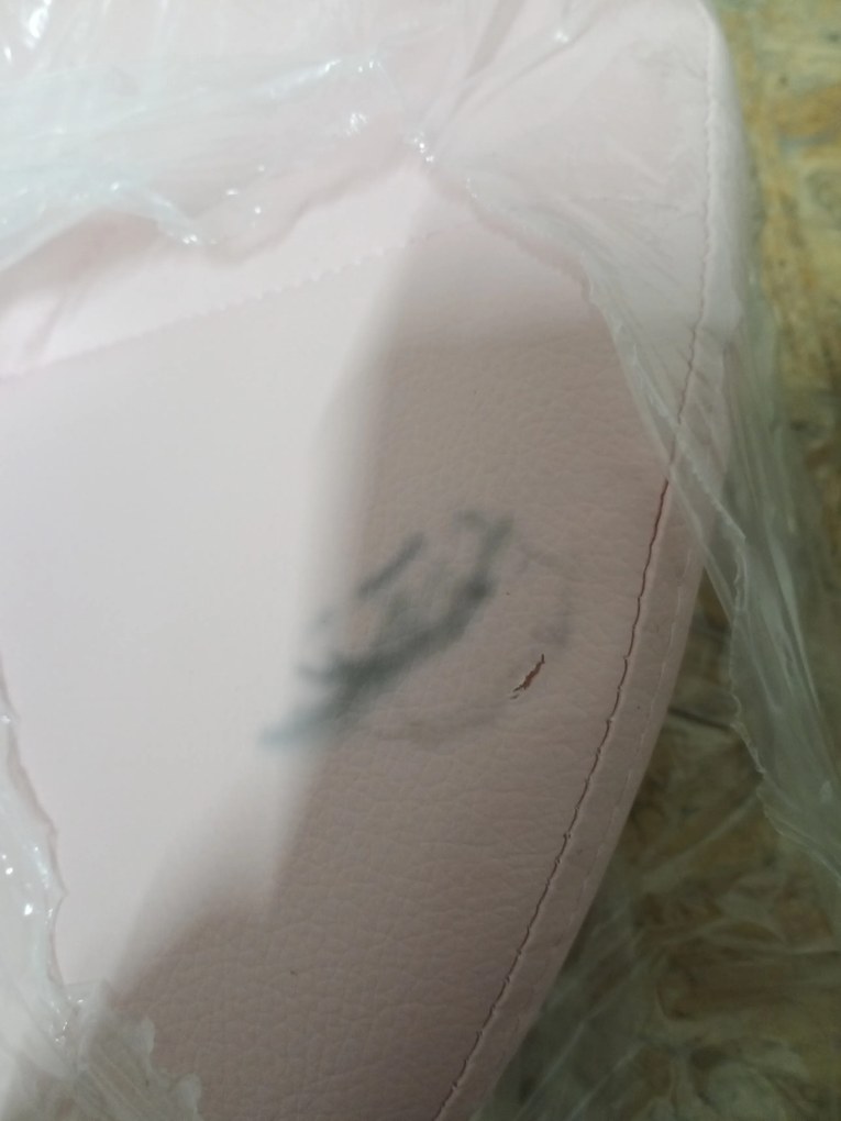 OFERTA Scaun de birou roz AVOLA din piele ecologica de calitatea a II-a