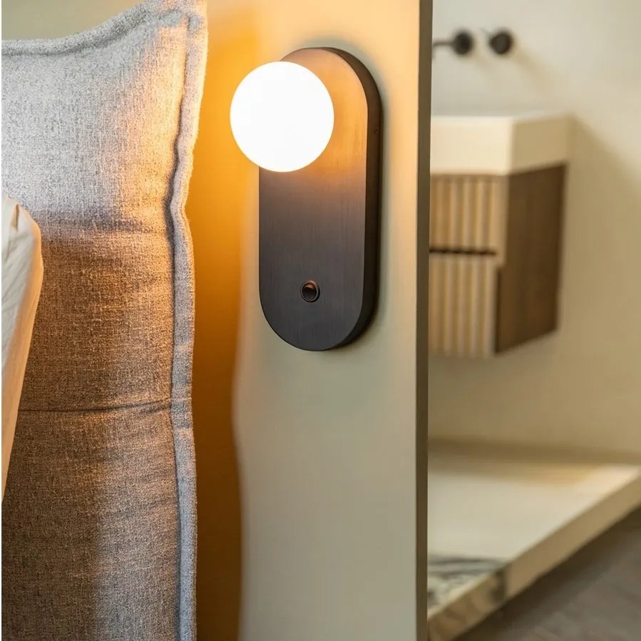 Aplica de perete din bambus negru Java