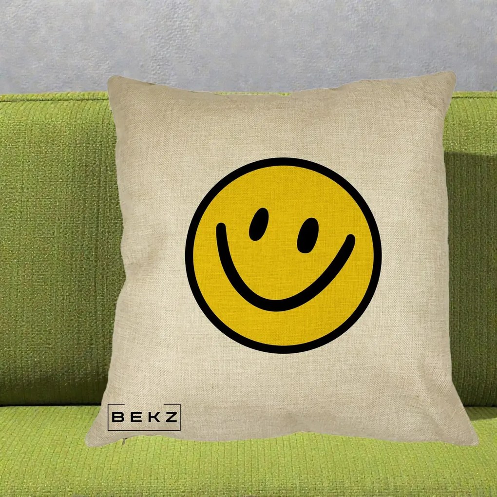 Perna Decorativa Smiley Face Galben Clasic, 40x40 cm, Crem, Husa Detasabila, Perna Inclusa, BEKZ®