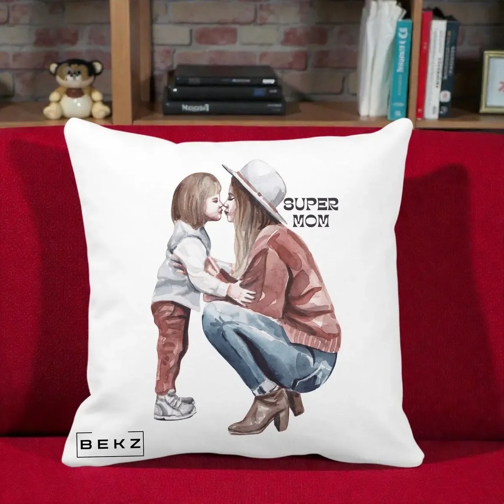Cadou pentru Mama - Perna Personalizata Super Mom Acuarela, 40x40 cm, Alba Mata, Husa Detasabila, Perna Inclusa, BEKZ®