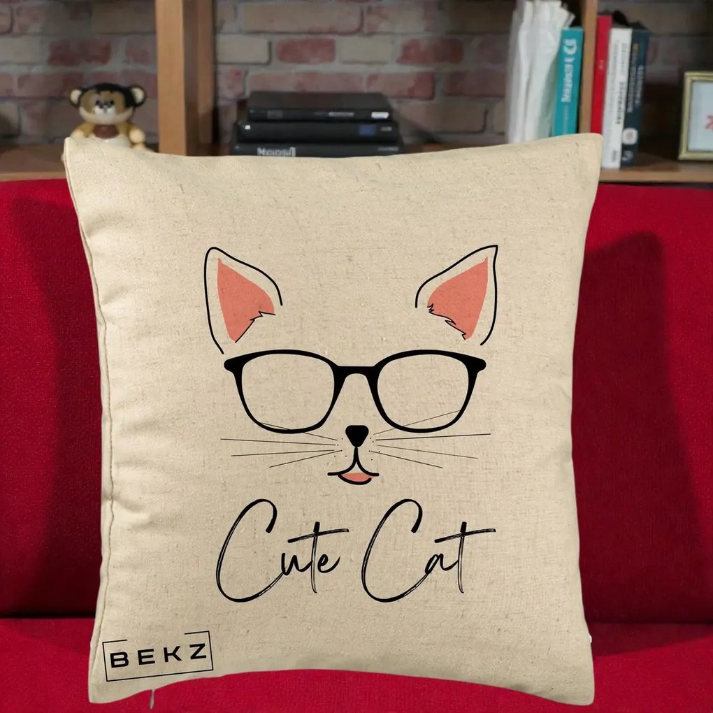 Perna Personalizata Cute Cat cu Ochelari, 40x40 cm, Bej, Husa Detasabila, Perna Inclusa, BEKZ®