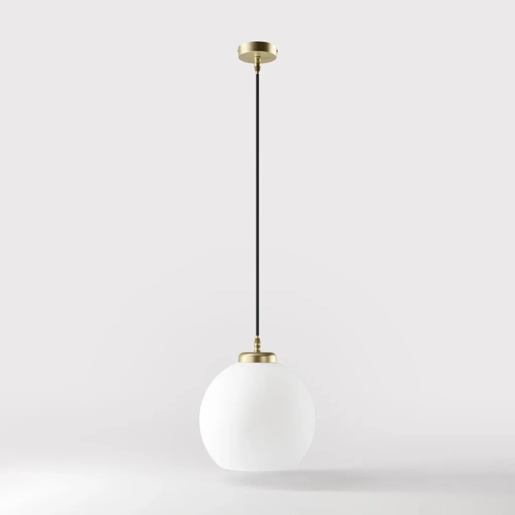 Lustra, Pendul din alama Globe