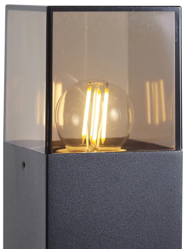 Lampa stâlp modernă de exterior neagră cu sticlă fumurie 50cm cu senzor crepuscular IP44 - Danemarca