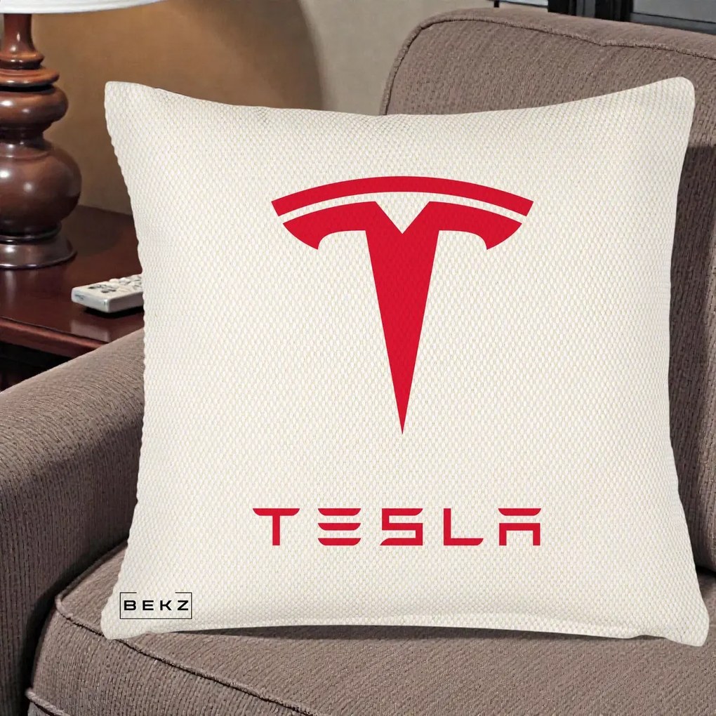 Perna Personalizata cu emblema Tesla, 40x40 cm, Crem Reliefat, Husa Detasabila, Perna Inclusa, BEKZ®