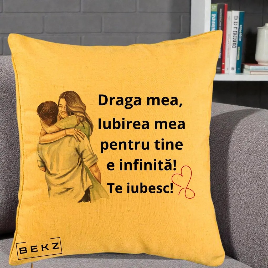 Cadou pentru Iubita - Perna Personalizata Draga Mea Iubirea Mea Infinita Te Iubesc cu Cuplu Acuarela, 40x40 cm, Galben, Husa Detasabila, Perna Inclusa, BEKZ®