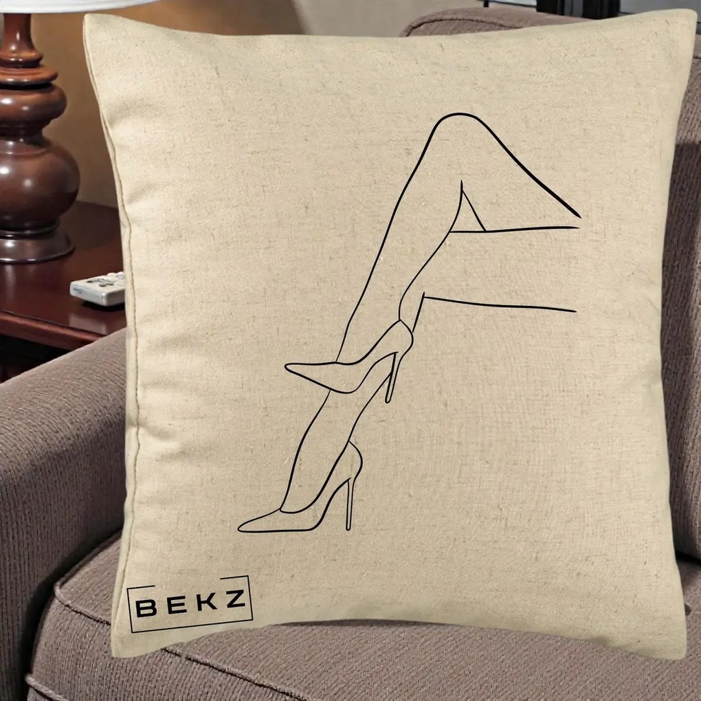 Perna Decorativa Picioare cu Tocuri Line Art, 40x40 cm, Bej, Husa Detasabila, Perna Inclusa, BEKZ®