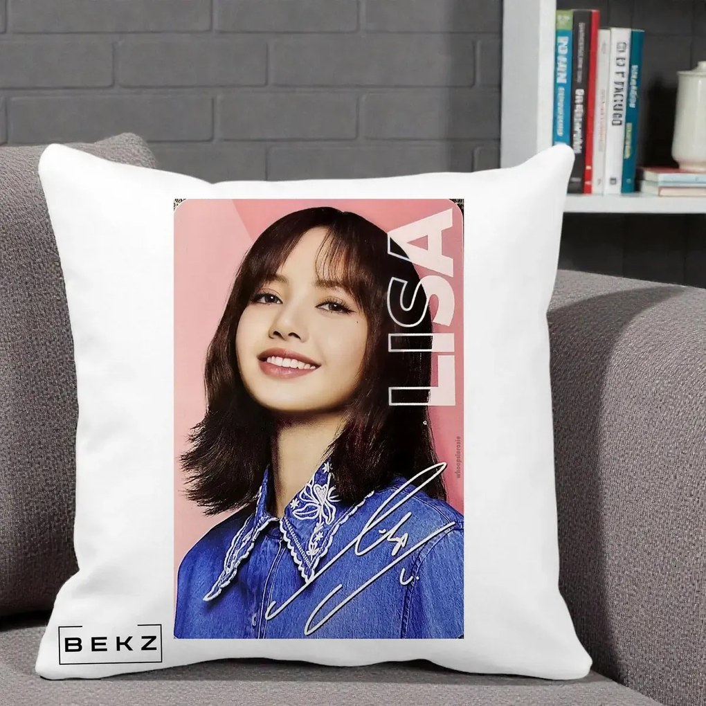 Perna Personalizata K-pop BLACKPINK Lisa cu Semnatura, 40x40 cm, Alba Mata, Husa Detasabila, Perna Inclusa, BEKZ®
