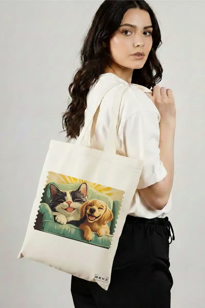 Sacosa de Panza pentru Cumparaturi, Geanta Tote, model Best Friends Cat and Doggo 38 x 34.5 cm, Alba, BEKZ®