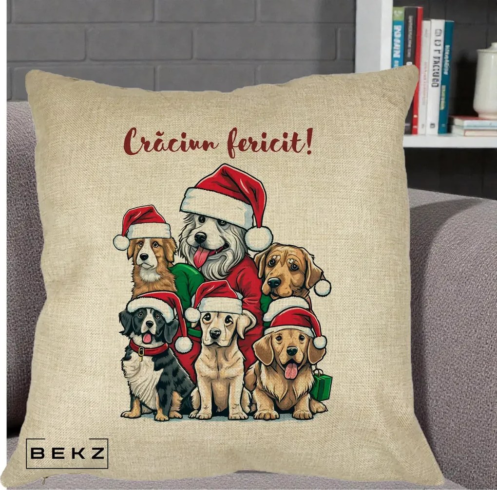 Perna Decorativa Caini cu Bonete Craciun Fericit, 40x40 cm, Crem, Husa Detasabila, Perna Inclusa, BEKZ®