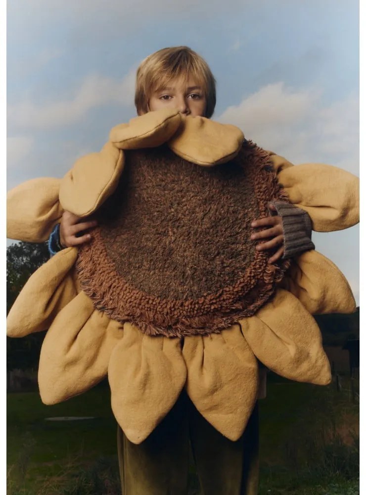 Pernă pentru copii din bumbac 90x90 cm Sunflower – Lorena Canals