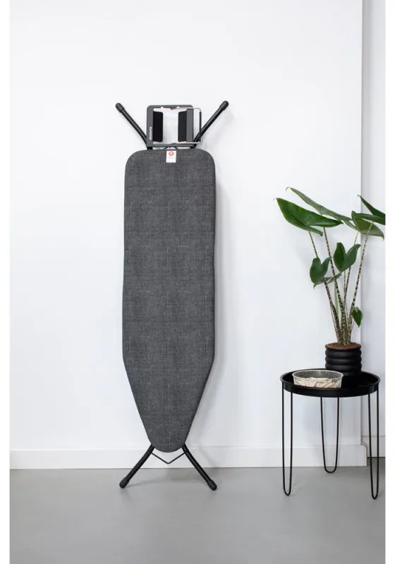 Masa de calcat Brabantia B 1003335, 124x38 cm, 7 pozitii de reglare, Suport fier de calcat, Negru