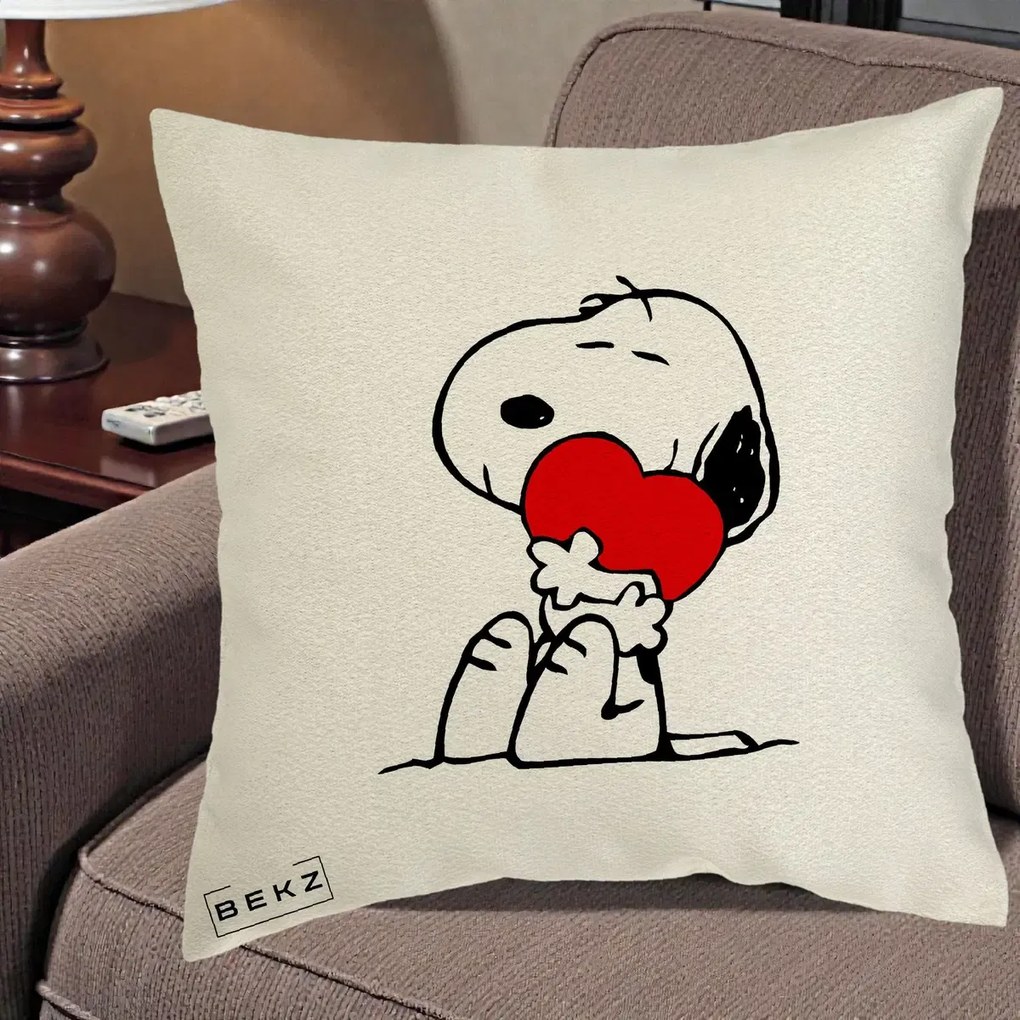 Perna Personalizata Snoopy cu Inima, 40x40 cm, Ecru, Husa Detasabila, Perna Inclusa, BEKZ®
