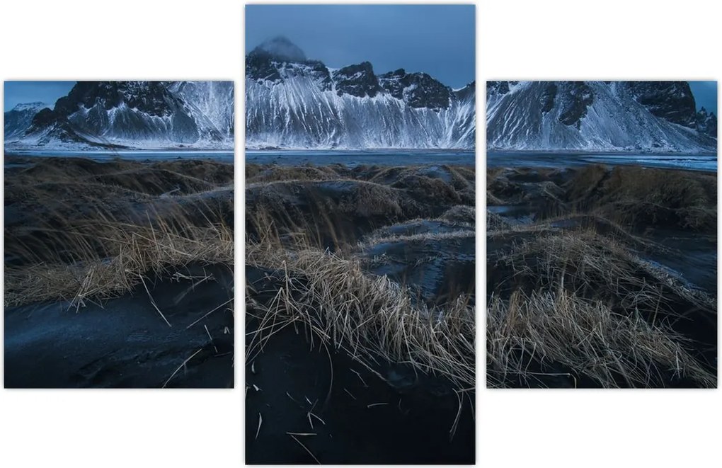 Tablou cu priveliște spre vărfurile Islanda (90x60 cm)