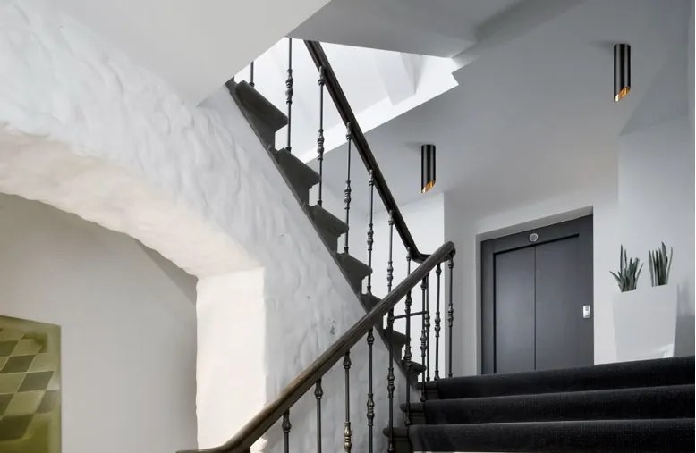 Spot aplicat design modern OSLO negru, H-15cm NVL-9184373