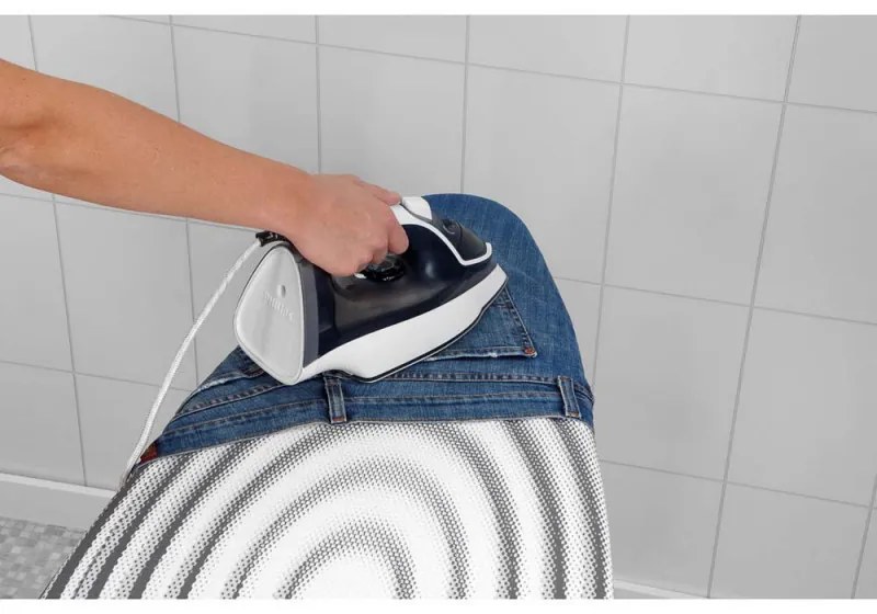 Masă de călcat Brabantia D 90300136, 135x45 cm, 7 poziții reglabile, zonă de călcat rezistentă la căldură, Gri închis/alb