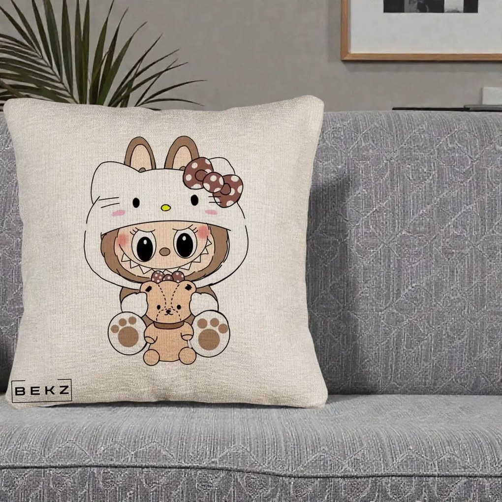 Perna Personalizata Labubu x Hello Kitty Maro-Vintage, 40x40 cm, Bej Canapea, Husa Detasabila, Perna Inclusa, BEKZ®