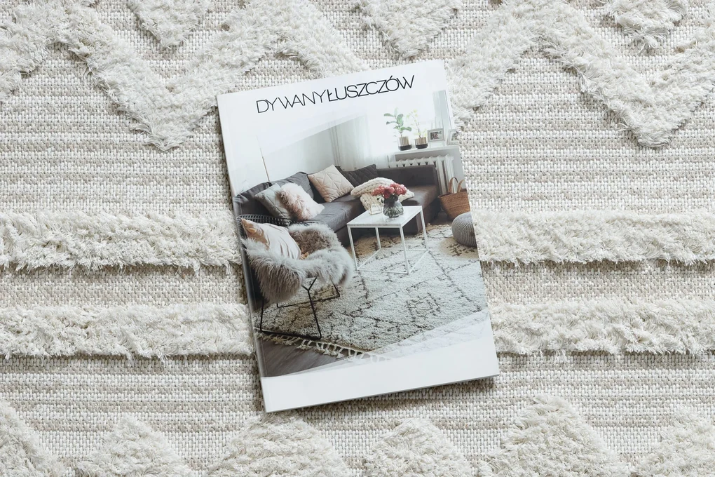 Covor ECO SISAL MOROC 22322 romburi, linii, boho franjuri - structural bej / cremă