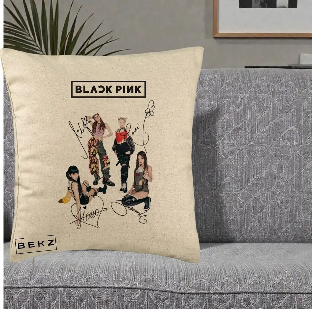 Perna Personalizata K-pop BLACKPINK Fotografie Grup Autografe Toate Membre, 40x40 cm, Bej, Husa Detasabila, Perna Inclusa, BEKZ®
