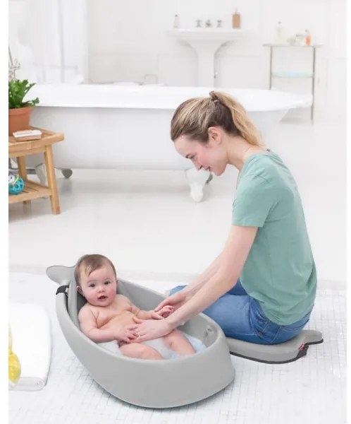 Skip Hop - Cadă pentru bebeluși MOBY 3 cu suport ergonomic, gri