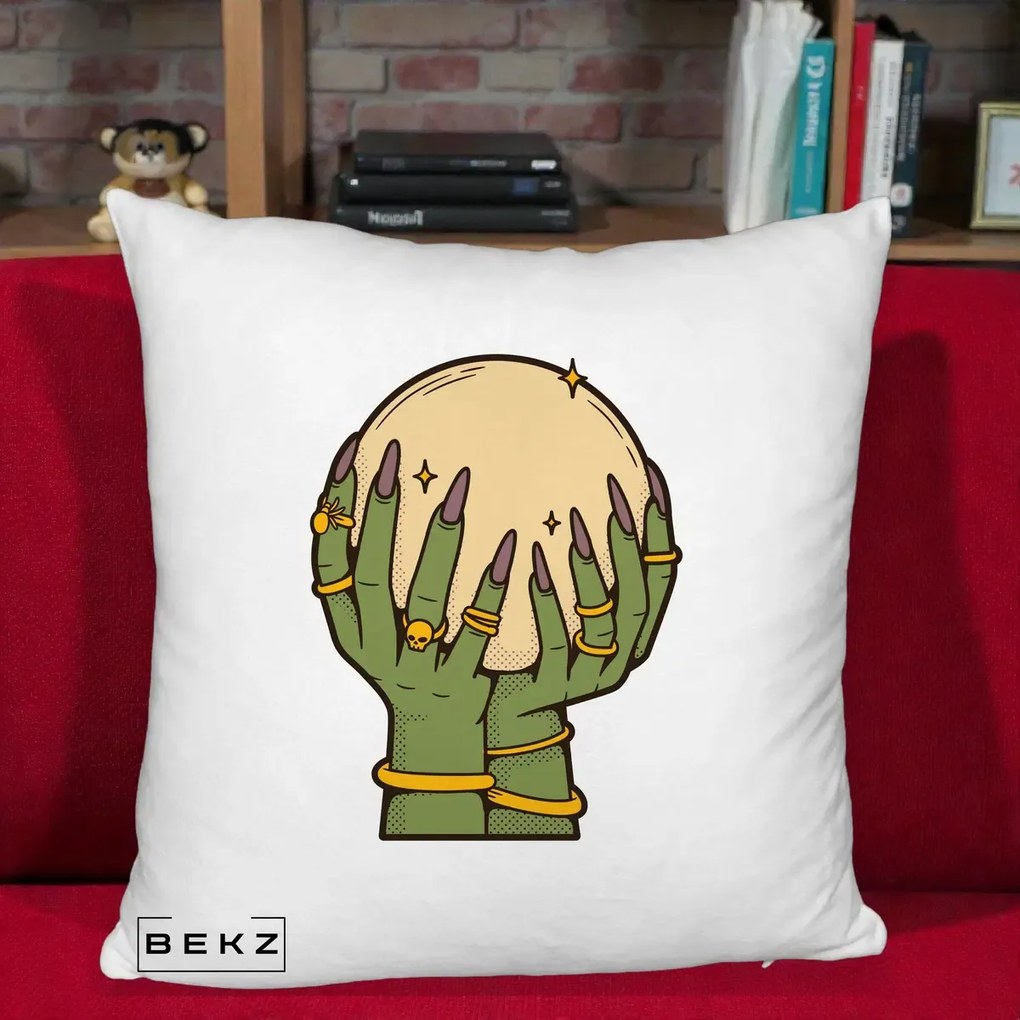 Perna Decorativa Halloween Maini Vrajitoare cu Glob de Cristal, 40x40 cm, Alb Pufos, Husa Detasabila, Perna Inclusa, BEKZ®